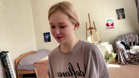 Hinata online show from March 2026 04:07:02 AM