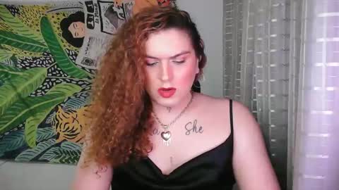 bettytaylor23 online show from November 2025 01:04:02 AM