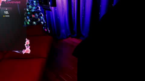 Snapshot of bever_ly chatting on December 2024 10:48:01 AM Beverl y online show from December 2024 10:48:01 AM