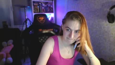 Snapshot of beverly_yay chatting on May 2026 09:54:01 PM beverly_yay online show from May 2026 09:54:01 PM