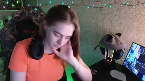Snapshot of beverly_yay chatting on May 2026 02:26:01 PM beverly_yay online show from May 2026 02:26:01 PM