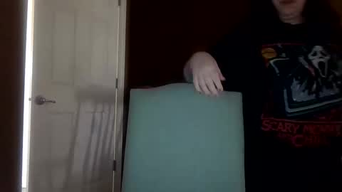 Snapshot of beverlybell chatting on February 2025 08:40:01 PM Beverly Bell online show from February 2025 08:40:01 PM