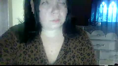 Snapshot of beverlybell chatting on October 2025 04:26:01 PM Beverly Bell online show from October 2025 04:26:01 PM