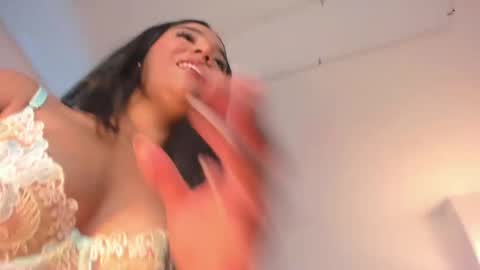 beverlyy johnson online show from September 2025 03:43:02 AM