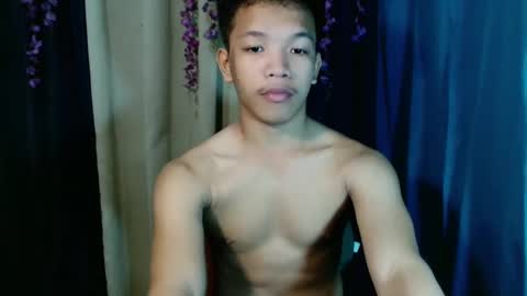 Snapshot of bexyourxman chatting on January 2025 03:04:02 PM Adrian online show from January 2025 03:04:02 PM