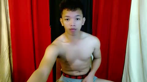 Snapshot of bexyourxman chatting on February 2025 07:05:01 PM Adrian online show from February 2025 07:05:01 PM