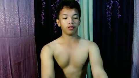 Snapshot of bexyourxman chatting on March 2025 07:58:02 PM Adrian online show from March 2025 07:58:02 PM