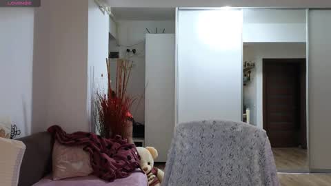   BeyonceDoll       Twitter DollBeyonce    online show from February 2026 07:04:02 PM