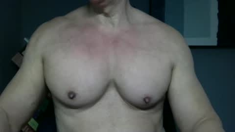 BGDKMUSCLEGUY - SELECTED BY CHATURBATE AS A TOP BROADCASTER FOR 2023 online show from September 2025 04:07:02 PM