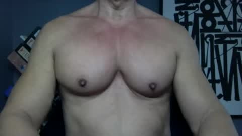 BGDKMUSCLEGUY - SELECTED BY CHATURBATE AS A TOP BROADCASTER FOR 2023 online show from March 2026 05:51:02 PM