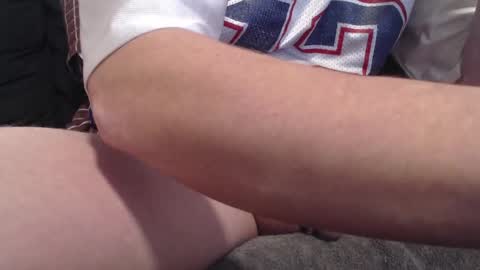 Snapshot of bi_collegeathlete chatting on February 2025 08:08:02 PM bi_collegeathlete online show from February 2025 08:08:02 PM