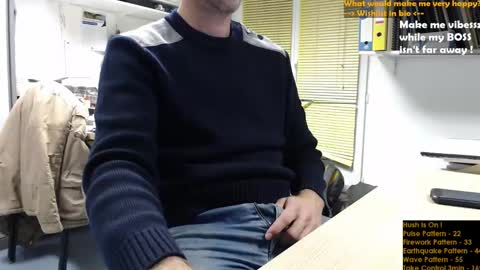 Snapshot of bi_french69 chatting on December 2024 04:17:01 PM My name is David and if you like public exhibitions you wont be disappointed with me LoL - My favorite vibes is 44 online show from December 2024 04:17:01 PM