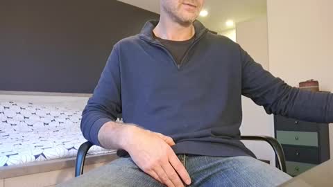Snapshot of bi_french69 chatting on January 2025 03:55:01 PM My name is David and if you like public exhibitions you wont be disappointed with me LoL - My favorite vibes is 44 online show from January 2025 03:55:01 PM