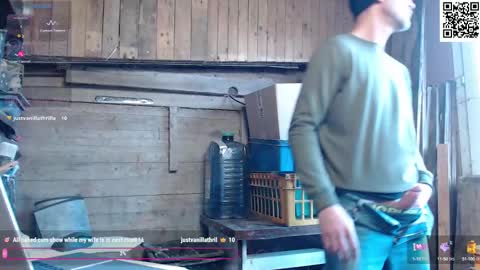 Snapshot of bi_french69 chatting on February 2025 10:28:01 AM My name is David and if you like public exhibitions you wont be disappointed with me LoL - My favorite vibes is 44 online show from February 2025 10:28:01 AM
