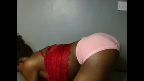 Snapshot of bianca_lue chatting on May 2026 03:37:02 AM bianca baby online show from May 2026 03:37:02 AM