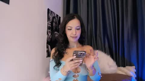 Bianca online show from November 2025 04:14:02 AM