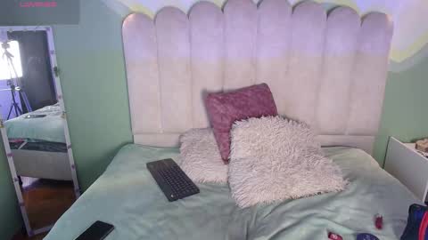 Snapshot of biancaluxx1 chatting on December 2025 11:41:02 AM Bianca online show from December 2025 11:41:02 AM