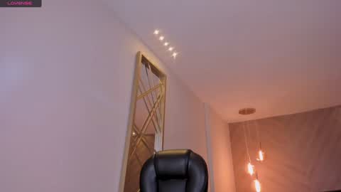 Snapshot of biancapierce_ chatting on January 2025 11:58:02 AM Bianca Pierce online show from January 2025 11:58:02 AM