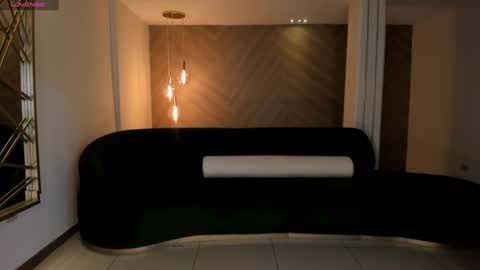 Snapshot of biancapierce_ chatting on February 2025 11:22:02 AM Bianca Pierce online show from February 2025 11:22:02 AM