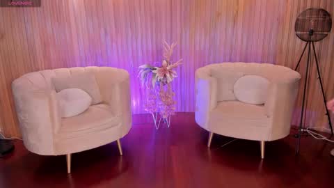Snapshot of biancapierce_ chatting on September 2025 01:54:02 PM Bianca Pierce online show from September 2025 01:54:02 PM