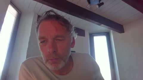 Snapshot of bicolonback4 chatting on September 2025 02:06:02 PM bicolonback4 online show from September 2025 02:06:02 PM