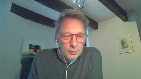 Snapshot of bicolonback4 chatting on November 2025 01:17:02 PM bicolonback4 online show from November 2025 01:17:02 PM