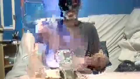 Snapshot of big9inchsnake chatting on December 2025 08:12:02 AM big9inchsnake online show from December 2025 08:12:02 AM