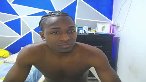 big_black11 online show from February 2025 01:02:01 PM