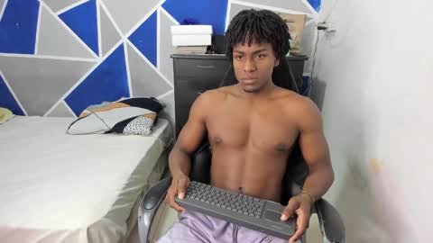 big_black11 online show from November 2025 11:08:02 AM