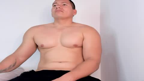 Snapshot of big_pecs_1 chatting on May 2026 04:56:02 PM LEO online show from May 2026 04:56:02 PM