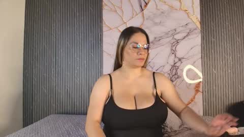 Tell me Sophia  online show from March 2026 08:15:01 PM