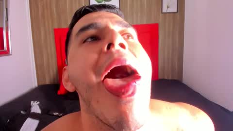 Tylerr online show from October 2025 08:31:02 PM