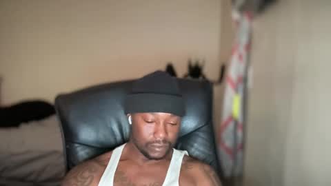 bigbackwoodcali online show from December 2024 09:48:01 PM