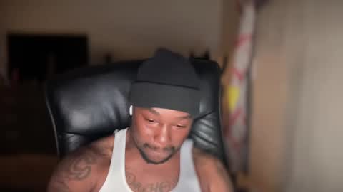 Snapshot of bigbackwoodcali chatting on February 2025 01:44:02 AM bigbackwoodcali online show from February 2025 01:44:02 AM