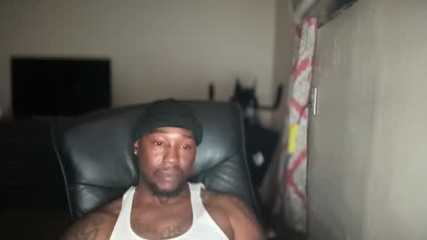 Snapshot of bigbackwoodcali chatting on February 2025 11:46:01 PM bigbackwoodcali online show from February 2025 11:46:01 PM