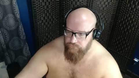 BigBear4Cuddles online show from February 2026 02:26:02 AM