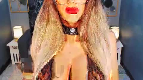 Loraine Cruz online show from June 2026 10:26:01 AM