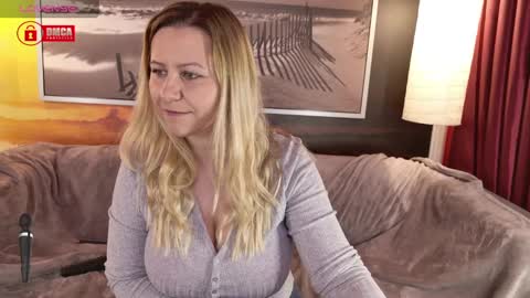 BigBoobsArri online show from March 2025 07:05:02 AM