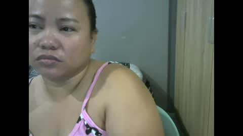 Snapshot of bigboobslyn chatting on October 2025 03:25:02 AM bigboobslyn online show from October 2025 03:25:02 AM