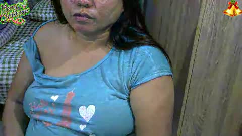 bigboobslyn online show from November 2025 06:01:02 PM