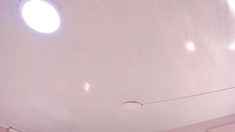   online show from November 2025 10:04:01 AM