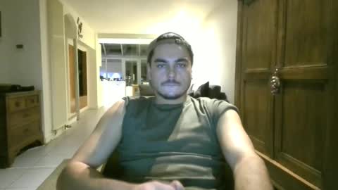 Snapshot of bigboybelgium4 chatting on December 2025 06:06:01 PM bigboybelgium4 online show from December 2025 06:06:01 PM