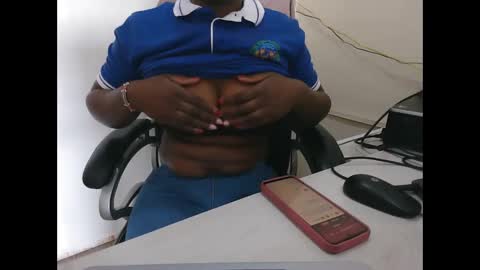 bigbumboobs98 online show from September 2025 08:40:01 AM