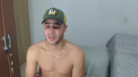 Snapshot of bigcock2815 chatting on June 2026 01:36:02 AM Isaac online show from June 2026 01:36:02 AM