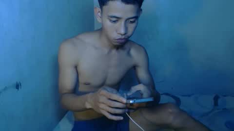 Snapshot of bigcockyummysex chatting on October 2025 09:13:02 AM bigcockyummysex online show from October 2025 09:13:02 AM