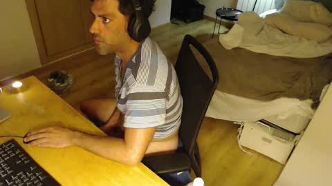 Snapshot of bigcok35spain chatting on October 2025 09:57:02 PM bigcok35spain online show from October 2025 09:57:02 PM