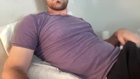 Snapshot of bigcollegecock69690 chatting on December 2024 05:18:02 PM bigcollegecock69690 online show from December 2024 05:18:02 PM