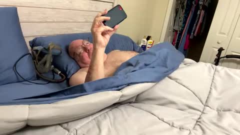 Snapshot of bigcraig123 chatting on October 2025 11:57:01 PM Craig online show from October 2025 11:57:01 PM