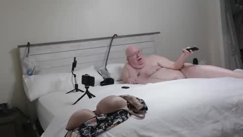 Snapshot of bigcraig123 chatting on November 2025 12:49:02 PM Craig online show from November 2025 12:49:02 PM