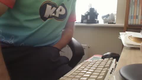 Snapshot of bigcurve chatting on December 2024 12:38:01 PM bigcurve online show from December 2024 12:38:01 PM